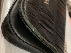 -爱革·洗衣改衣·洗鞋修鞋·洗包修包·奢侈品护理(宝地广场店)