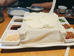 -95号酱骨·一块豆腐(展春园西路店)