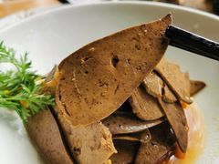 -吴越荣记苏州菜·松鼠桂鱼100%活鱼现做(斜塘老街店)