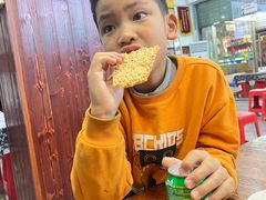 -邹胖哥好好吃餐馆(荔波美食街店)