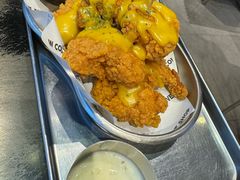 -W COLLECTIVE  DESSERT SHOP