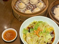 开洋葱油拌生菜-南翔馒头店(豫园店)