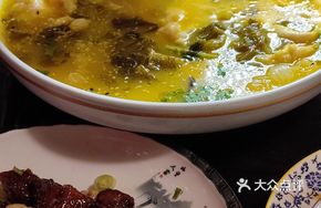 酸菜藤椒鱼