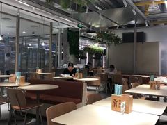大堂-老乡鸡(上海白玉兰广场店)