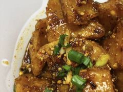 -肖肖酸萝卜鱼火锅(总店)