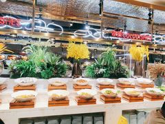 -金滏山烤肉·海鲜·火锅自助餐厅(襄阳万达店)