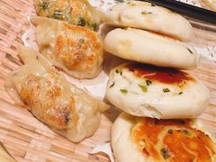 -年辉渔村·非遗传承餐厅(新丰江店)