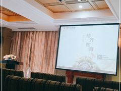 -欧洲房子(宜必思店)