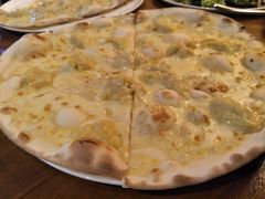 -JINNS锦时 steak&pizza(浸信会礼拜堂旧址店)