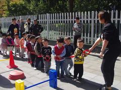 -小门牙好性格托育(北外滩中心)