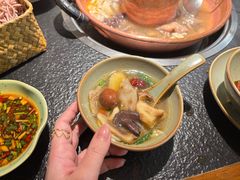 -菌自由丨野生菌火锅特色庭院餐厅(丽江古城店)