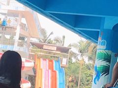 -黄金海岸水上乐园