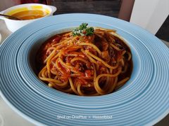 -上海滴水湖皇冠假日酒店