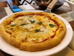 玛格丽特原味披萨-BONAZZA 意大利餐厅