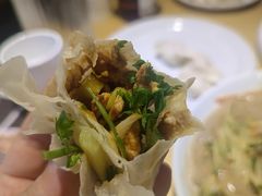 -关东小磨东北菜(上海长风大悦城店)