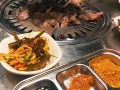-韩聚屋韩国烤肉餐厅(新北万达店)