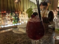 -THE OLD HOUSE酒吧