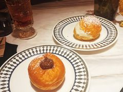 榛子巧克力甜甜圈-IL TEATRO 精品意大利餐厅