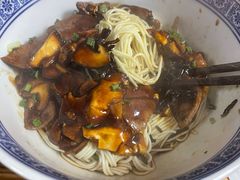 -沪西老弄堂面馆(定西路店)