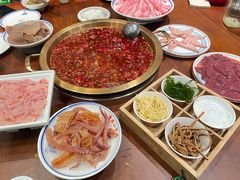 -小天鹅火锅·一线江景洪鼎旗舰店(洪崖洞店)