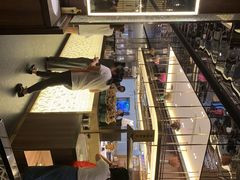 -捞王锅物料理(上海世茂广场店)