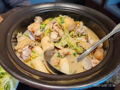 -五谷丰登农家院·地道胶东菜·海鲜烧烤(威海店)