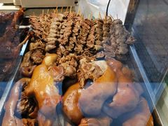 -王浩儿纪六孃甜皮鸭(乐山总店)