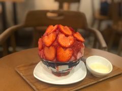 日本草莓沙冰-VIA TOKYO