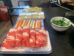 -灶知轩湘西石锅鱼(万佳广场店)