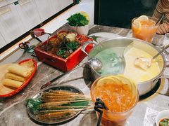 -禄婶鸡煲·打边炉