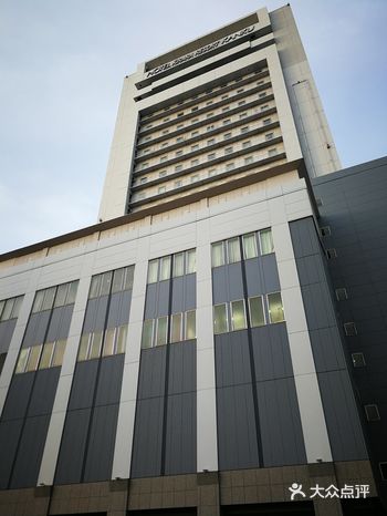 参加日本东京大阪的旅行团，旅行社安排的酒店