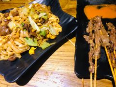 -烧蠔帮·生蚝海鲜牌档(观海店)