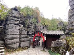 -梭布垭石林景区