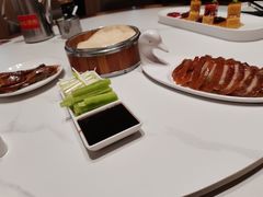 -梅利汴京烤鸭•开封豫菜地标店(东司门店)