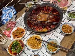 -六婶老火锅(交通大学直营店)