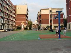 -上海市材料工程学校