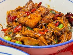 -荆九爷爆炒桥头三嫩(云南北路店)