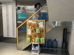 -伟伟宠物医院·CT影像中心·瑞派犬猫综合性门诊(汉口总院)
