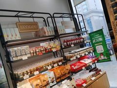 面包甜点陈列柜-仟吉KenGee(汪家墩店)