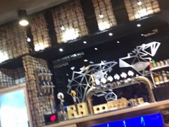 -BHC炸鸡(明洞总店)