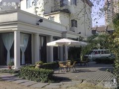 20091226029-老洋房花园饭店(绍兴路店)