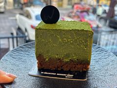 -W COLLECTIVE  DESSERT SHOP