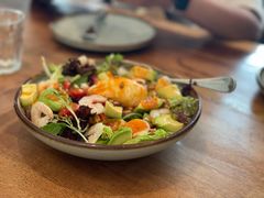 虾仁牛油果沙拉-RAC BAR(安福路店)