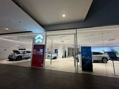 -蔚来空间(北京颐堤港店)