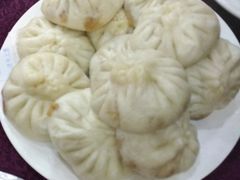 猪肉大葱包子-京天红酒家(虎坊路店)