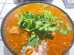 -肥汁米蘭香港米线(长宁来福士店)