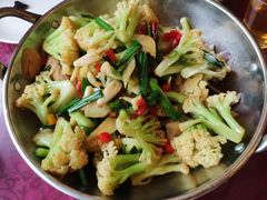 干锅有机花菜-旭龙鱼头王(航华店)