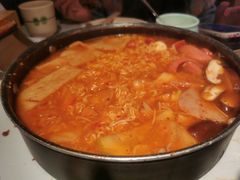 部队年糕火锅-七八冷面·延边朝鲜族美食(欢乐谷店)