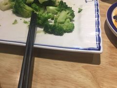 -小六汤包(亚欧店)
