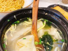 -馋三尺蟹粉小笼(人民广场店)